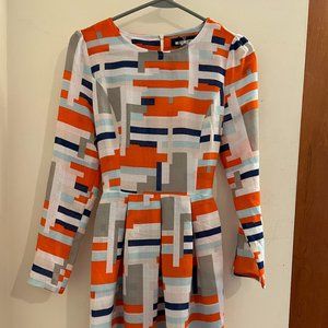 Long sleeve, mini dress. Fabulous design. Light weight. Size Small.